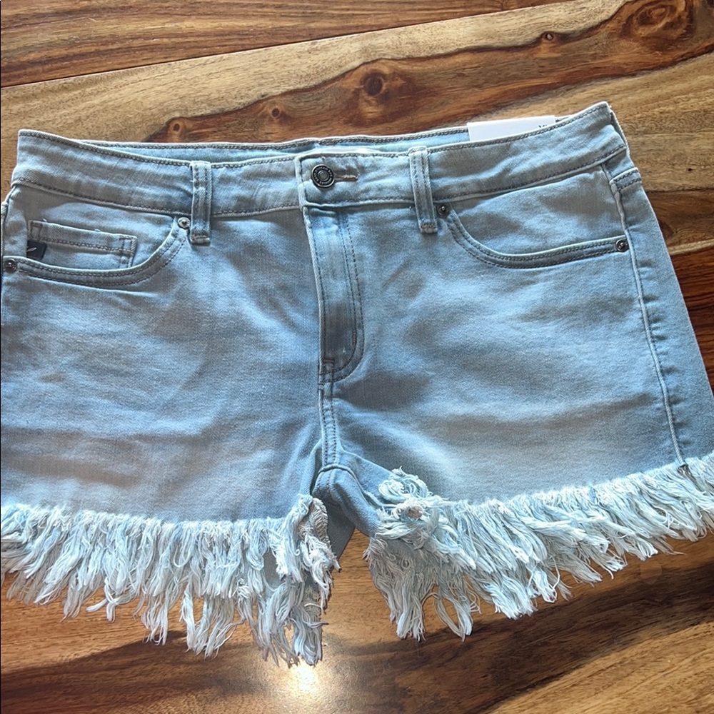 Frayed Hem Denim Shorts Kancan brand